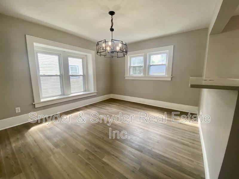 House for rent at 1062 Pitkin Ave, Akron, OH 44310