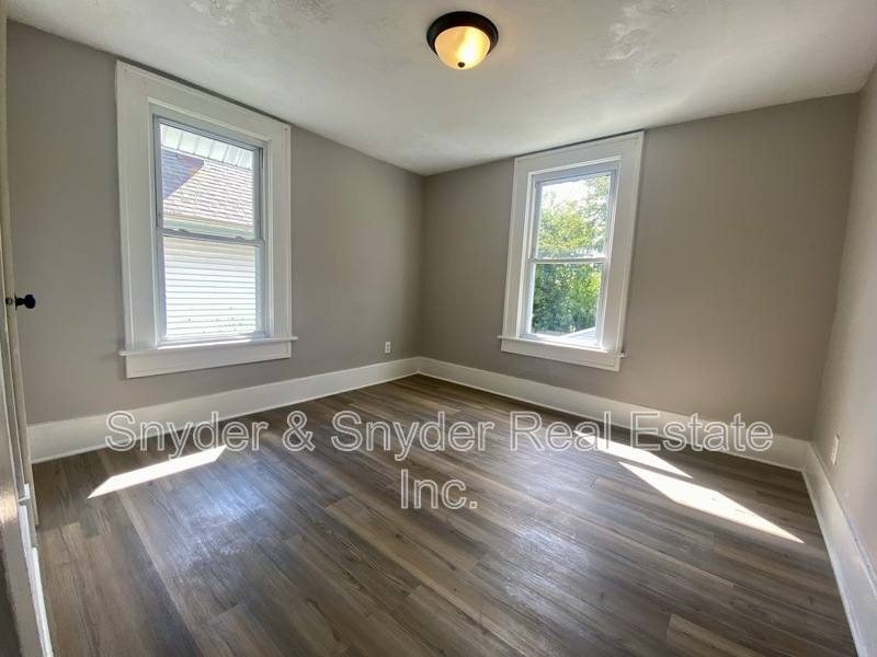 House for rent at 1062 Pitkin Ave, Akron, OH 44310
