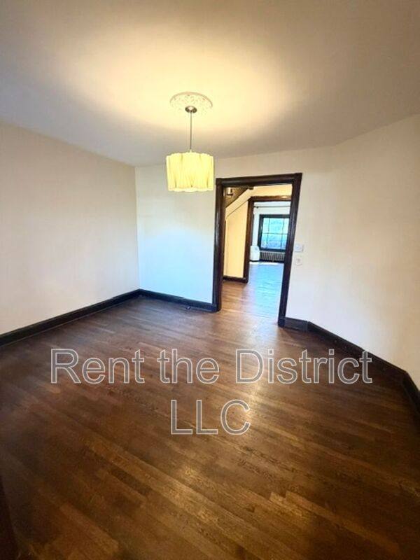 413 T St NW, Upper Unit, Washington, DC 20001 - Townhouse for Rent - Image 8