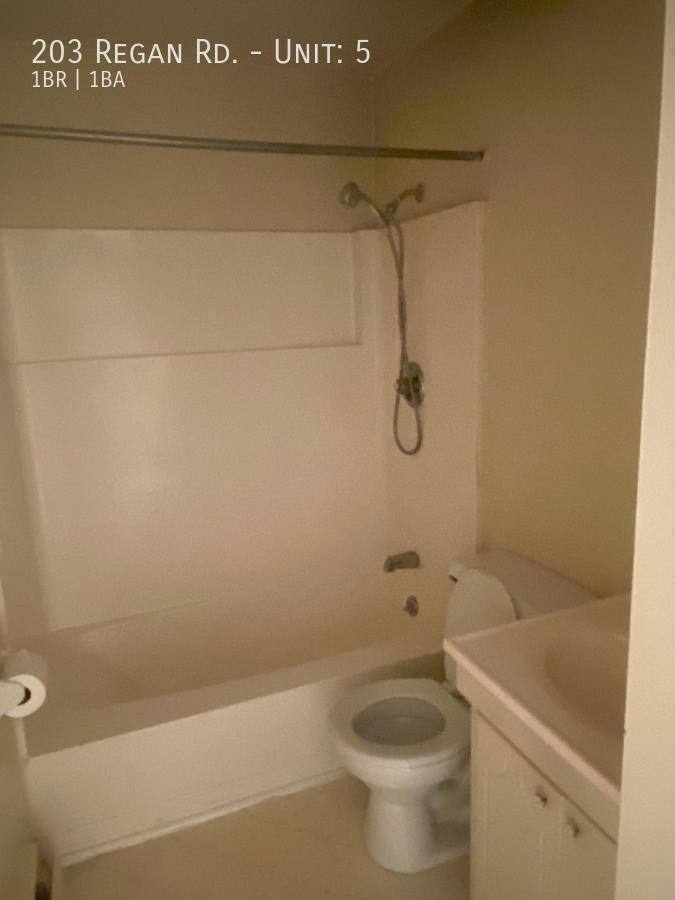 Apartment for rent at 203 Regan Rd, Vernon Rockville, CT 06066