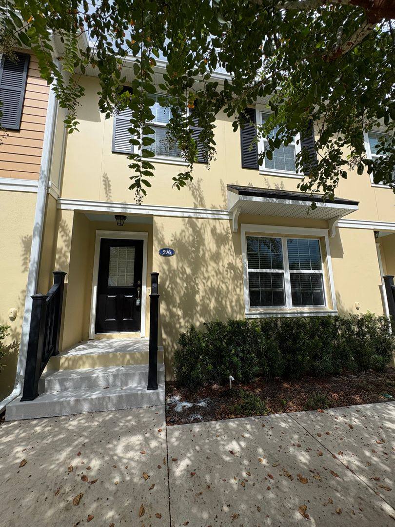 House for rent at 596 Jesup Springs Lane, Winter Springs, FL 32708