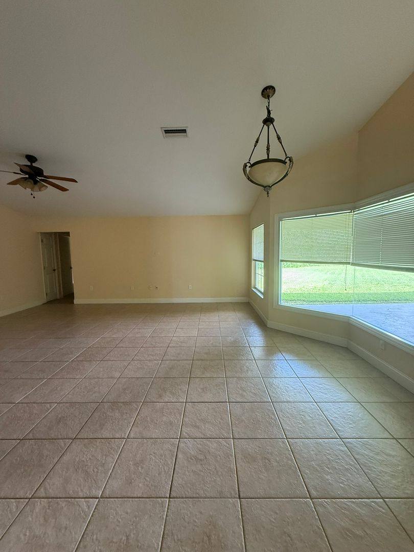 5203 SE 42nd Court, Ocala, FL 34480 - House for Rent - Image 6