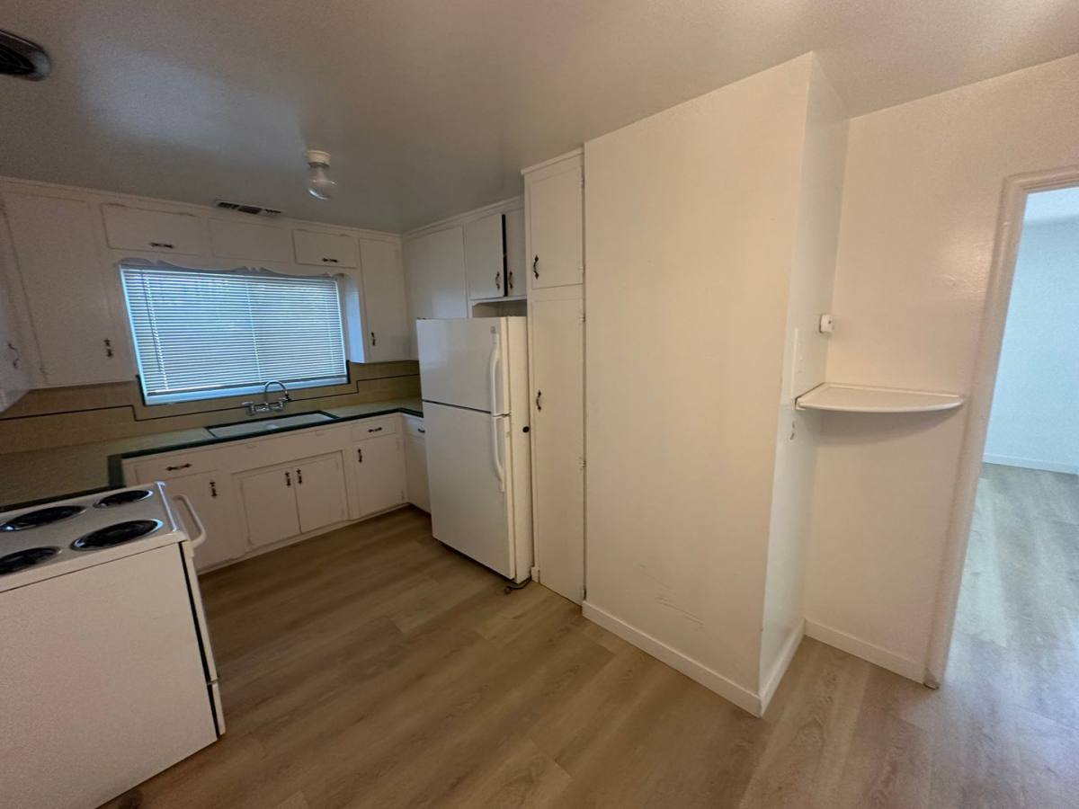 House for rent at 2113 Gordon Ave, Modesto, CA 95350