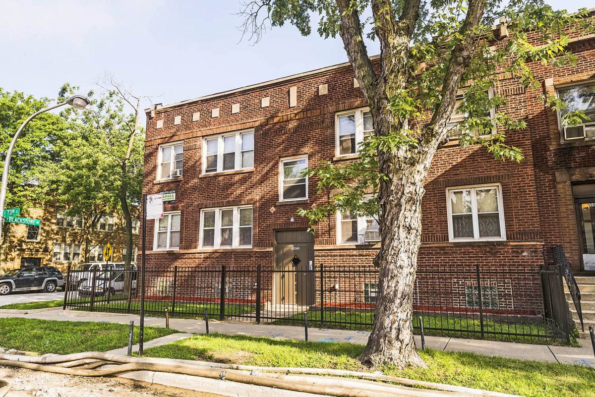 1500-02 E 73rd St, Chicago, IL 60619 - Apartment for Rent - Image 12