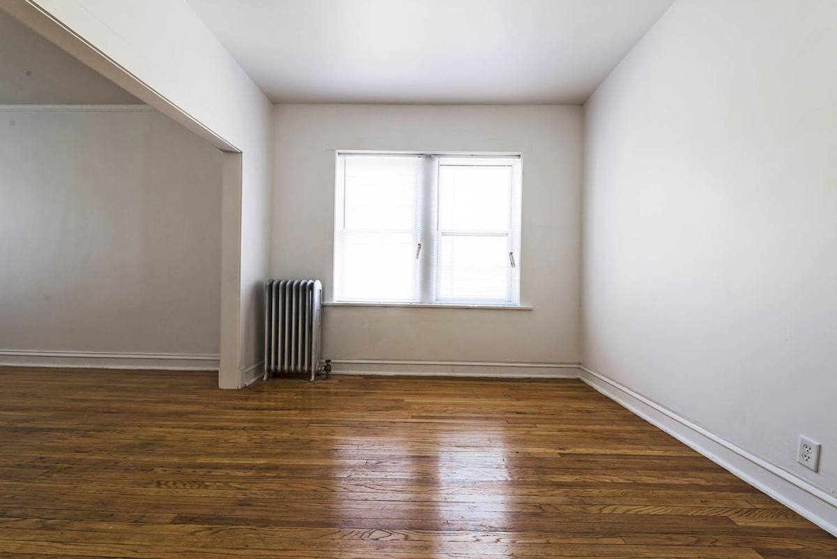 1500-02 E 73rd St, Chicago, IL 60619 - Apartment for Rent - Image 3