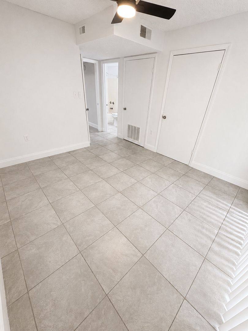 Apartment for rent at 1185 Bentley Rd #4, Leesburg, FL 34748