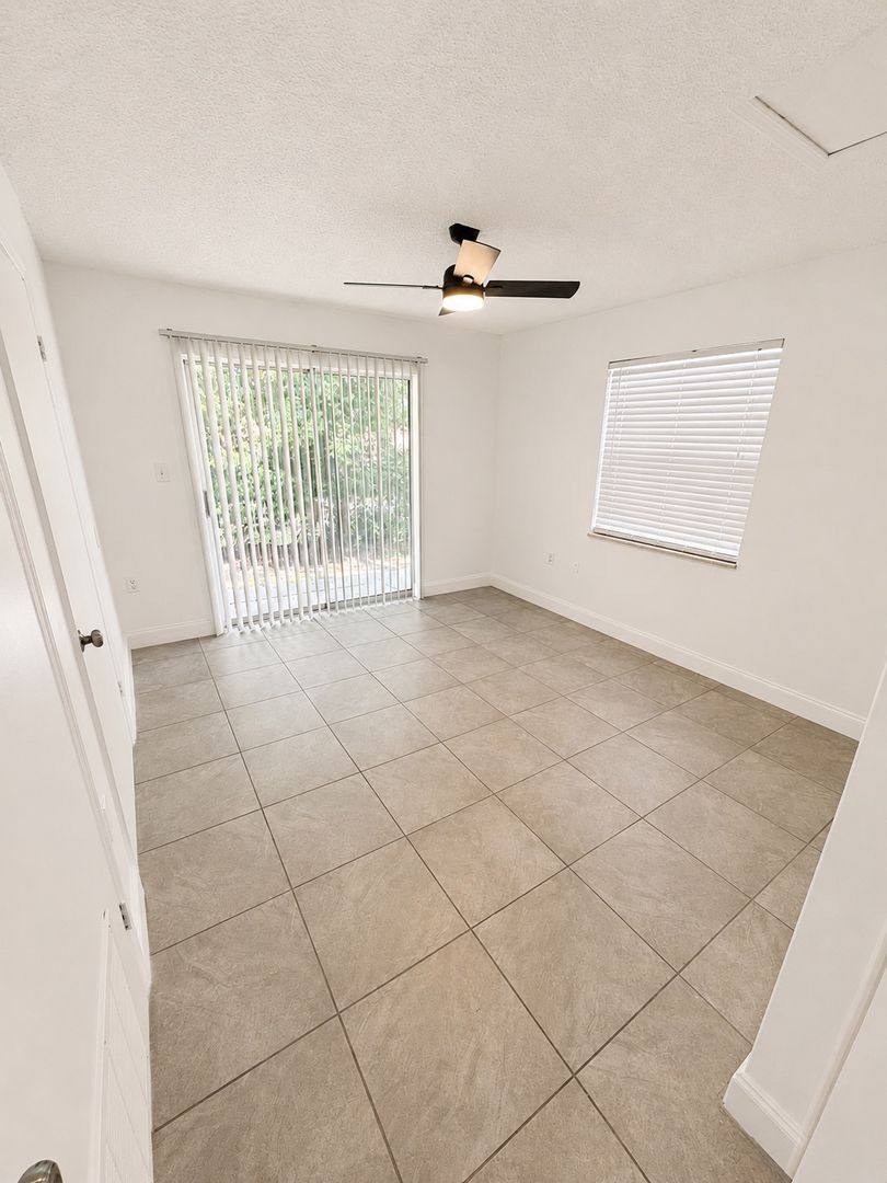 Apartment for rent at 1185 Bentley Rd #4, Leesburg, FL 34748