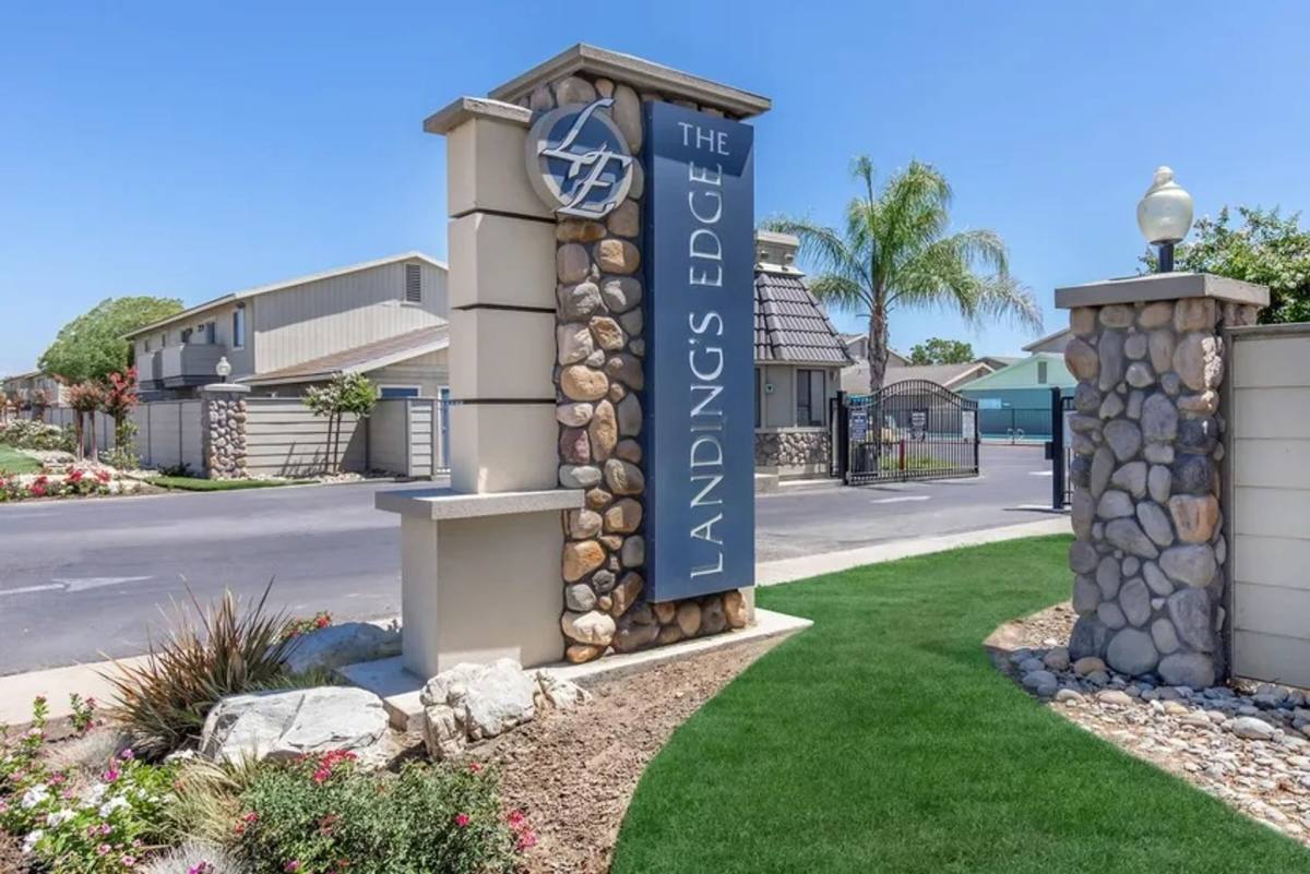 Apartment for rent at The Landings Edge at Lemoore, 333 E Cinnamon Dr, Lemoore, CA 93245