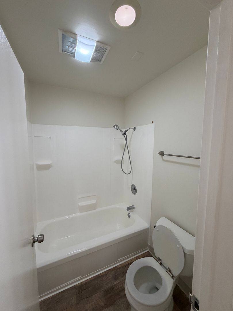 Apartment for rent at 532 Bancroft Ave #317, San Leandro, CA 94577