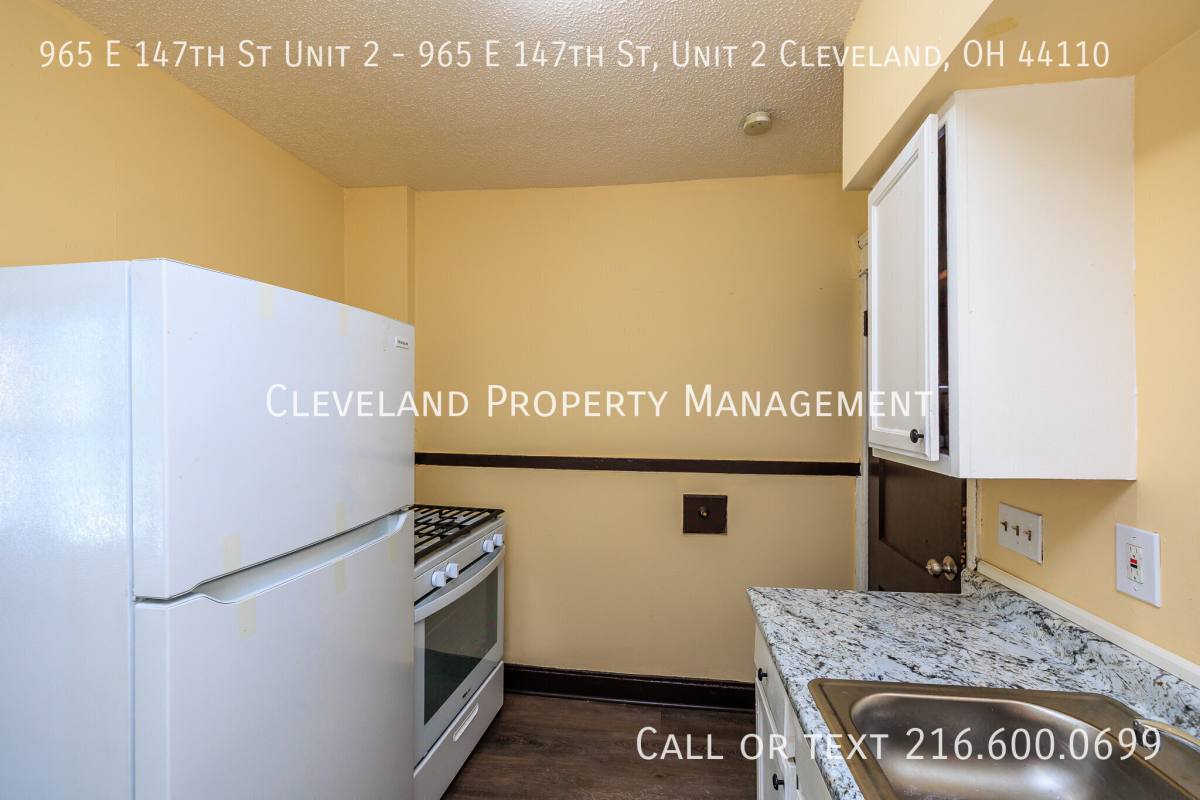 Apartment for rent at 965 E 147th St #2, Cleveland, OH 44110