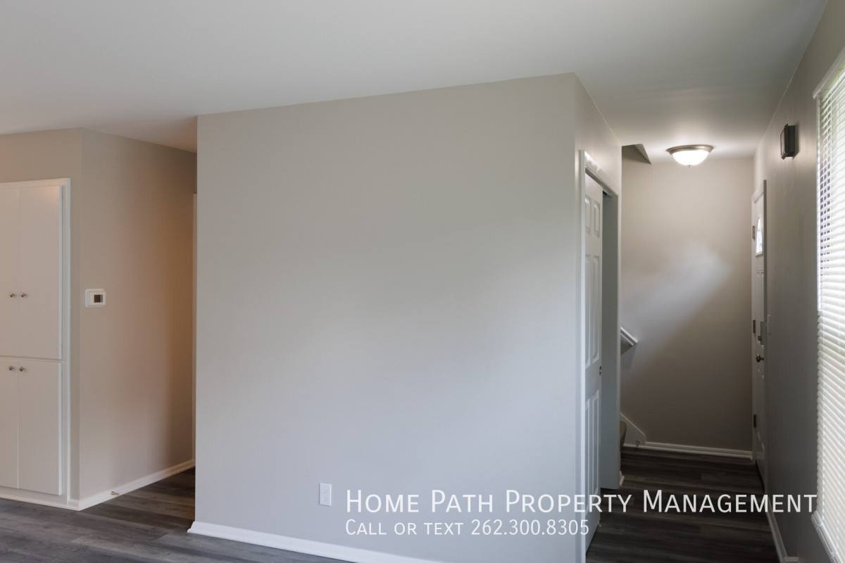 Townhouse for rent at 3030 W Iona Terrace #1, Milwaukee, WI 53221