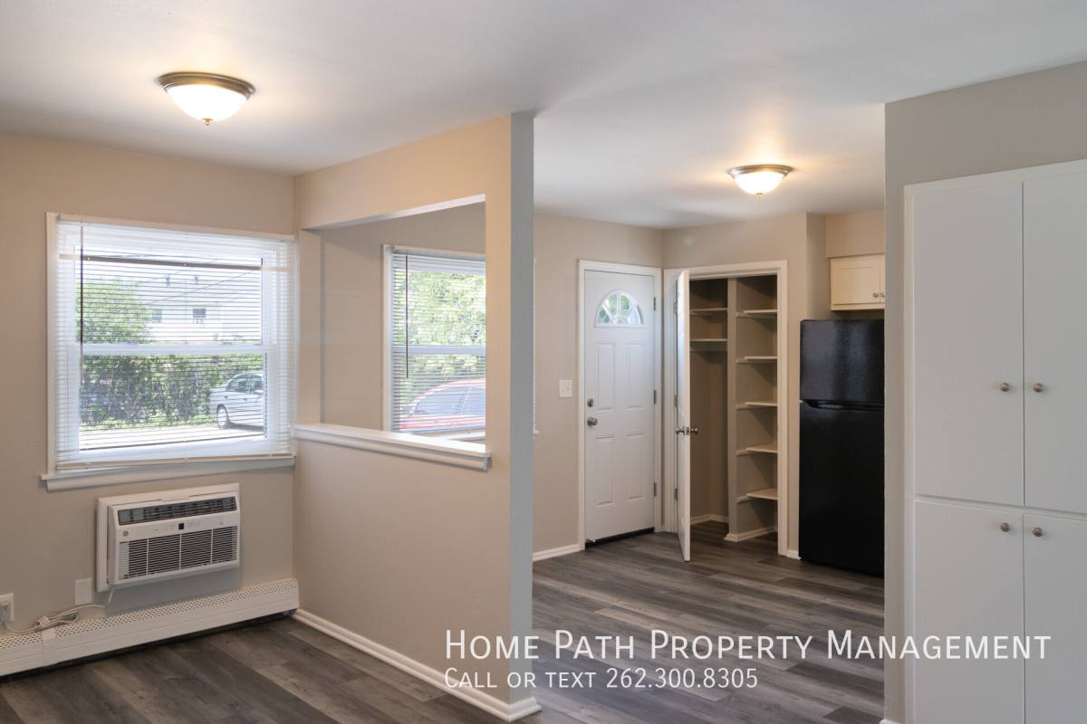Townhouse for rent at 3030 W Iona Terrace #1, Milwaukee, WI 53221