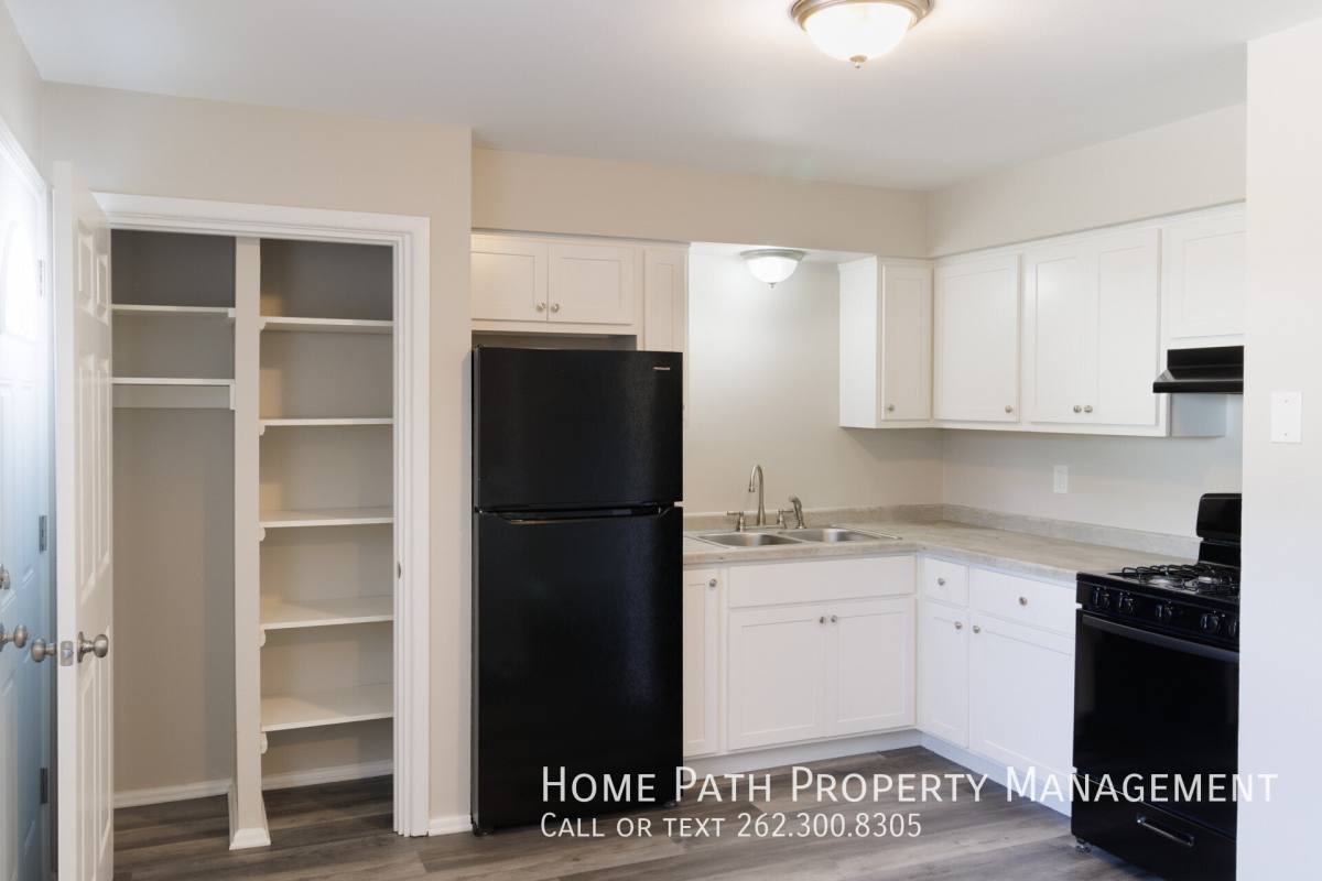 Townhouse for rent at 3030 W Iona Terrace #1, Milwaukee, WI 53221