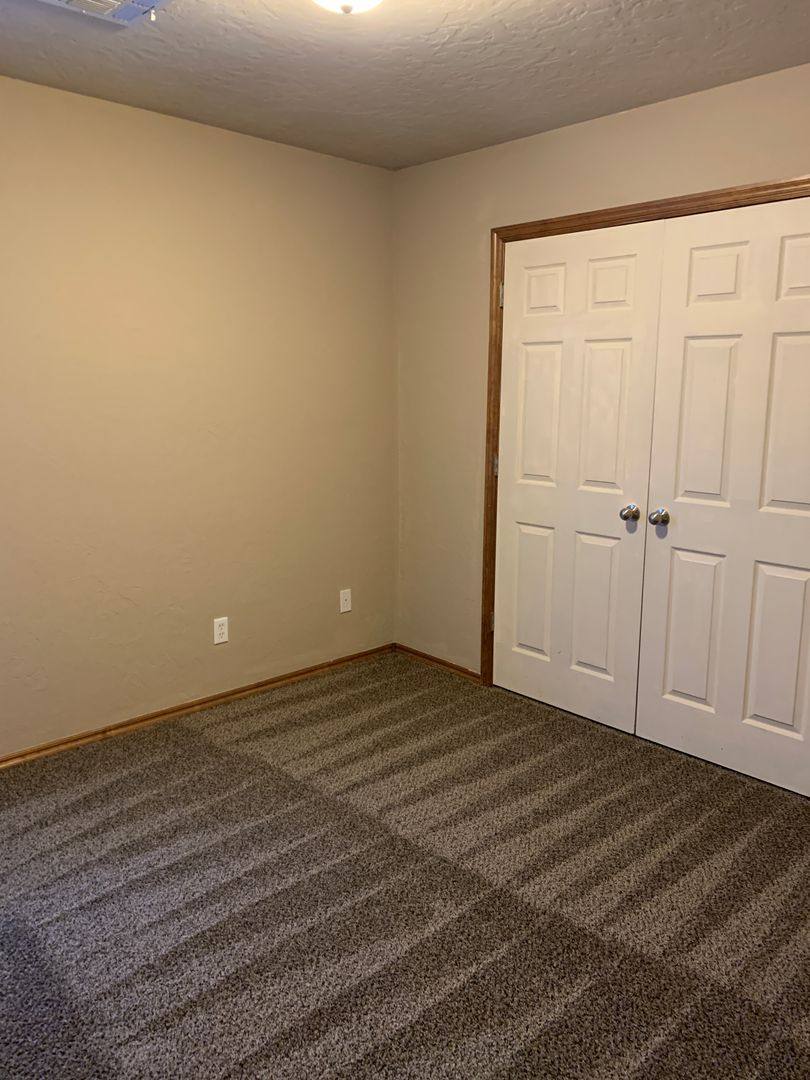 242 Woodbriar Rd, Noble, OK 73068 - House for Rent - Image 10