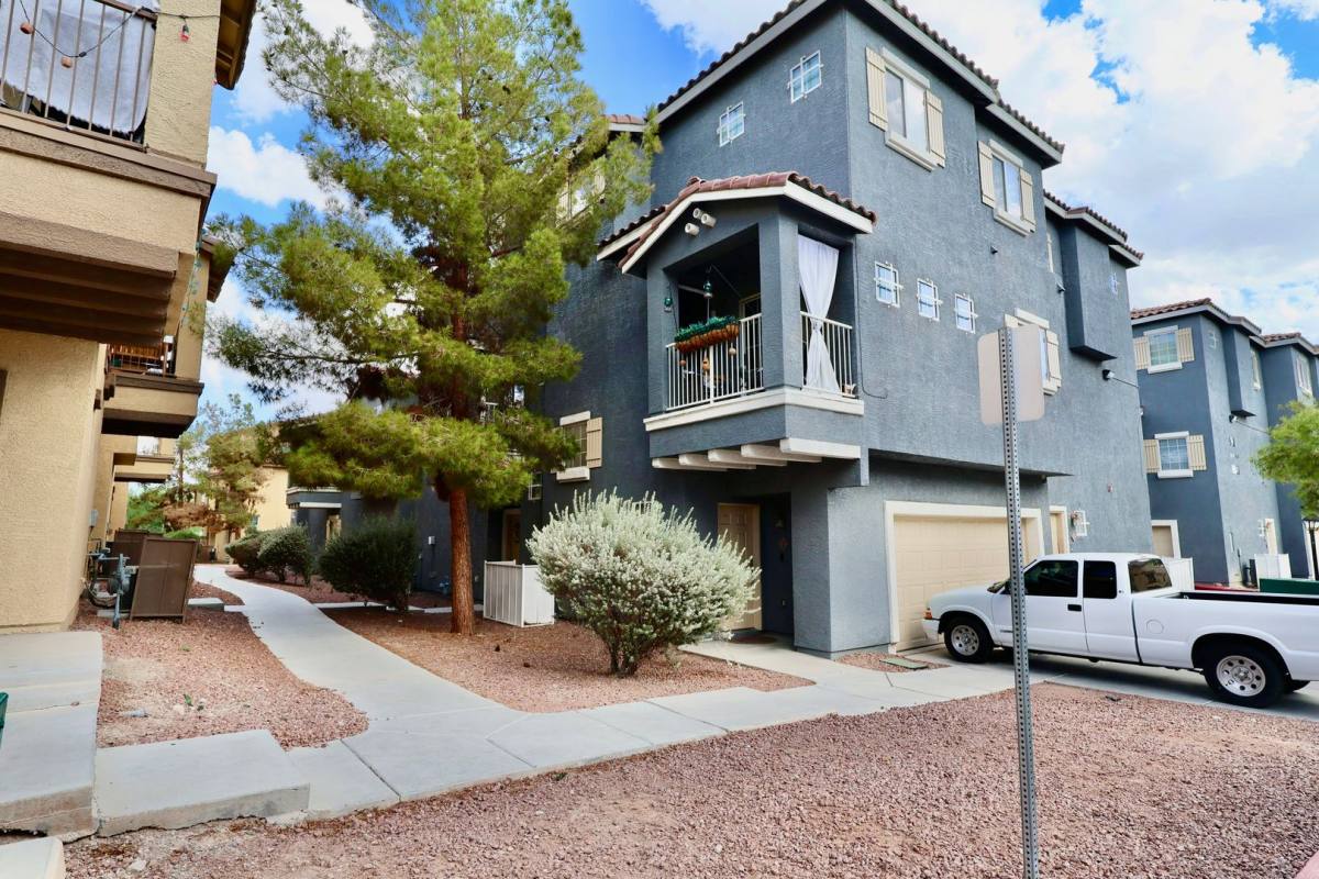 House for rent at 5920 Palmilla St #5, North Las Vegas, NV 89031