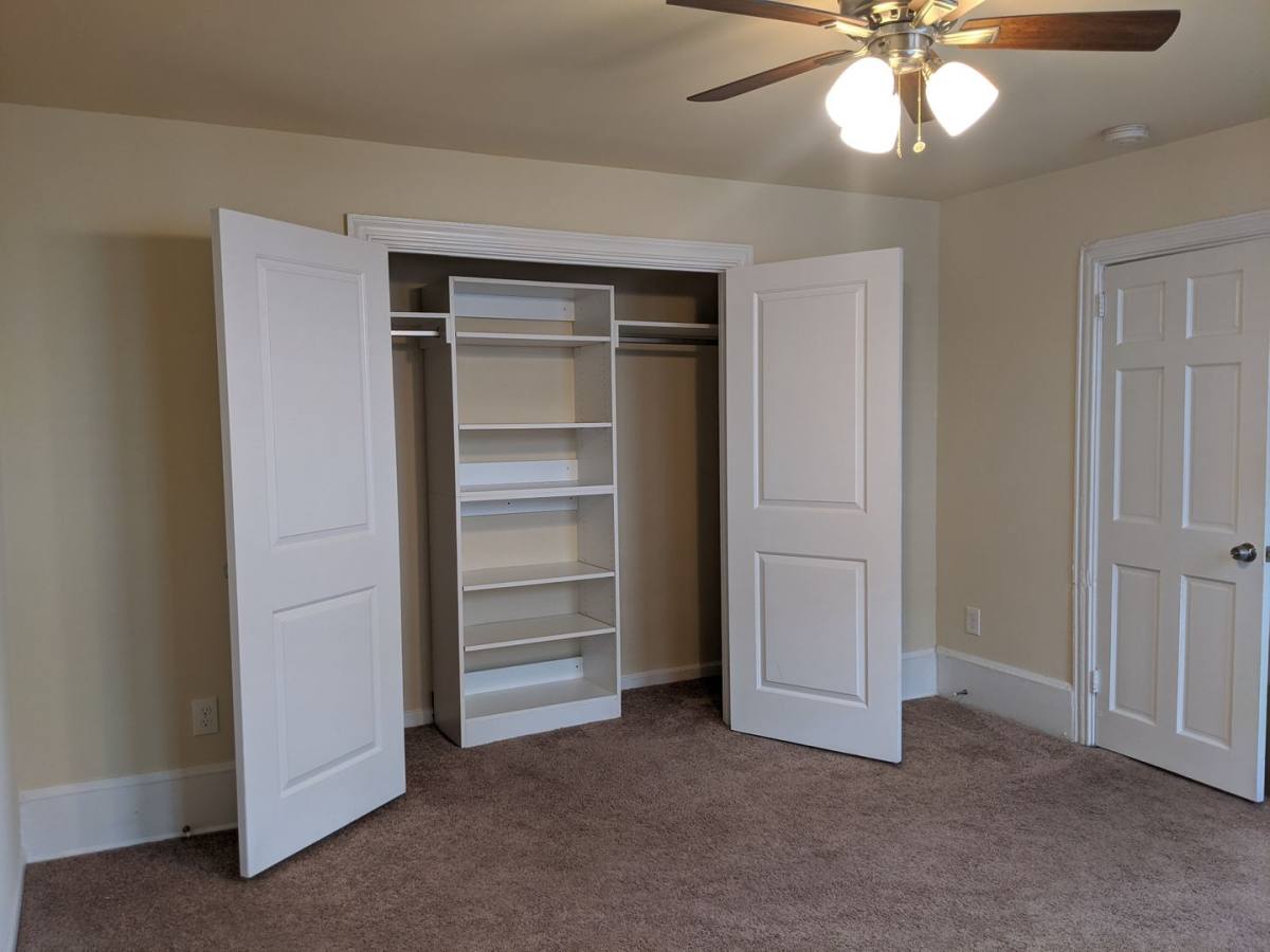 Apartment for rent at 304 N Wayne Ave, Wayne, PA 19087