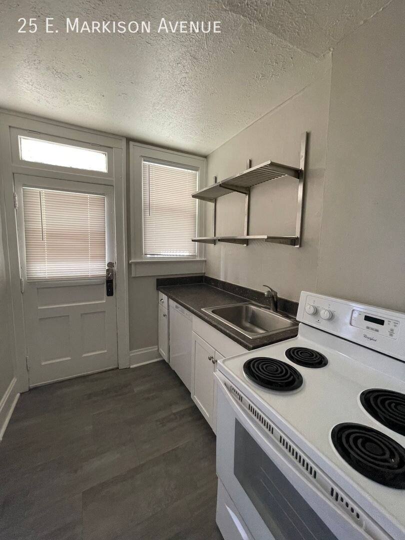 Townhouse for rent at 25 E Markison Ave, Columbus, OH 43207