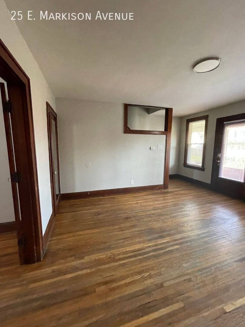 Townhouse for rent at 25 E Markison Ave, Columbus, OH 43207