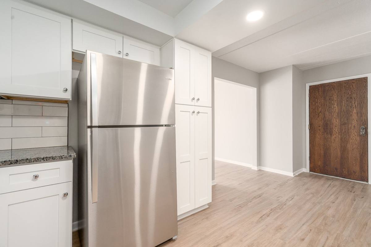 Apartment for rent at 21 S Waiola Ave, La Grange, IL 60525