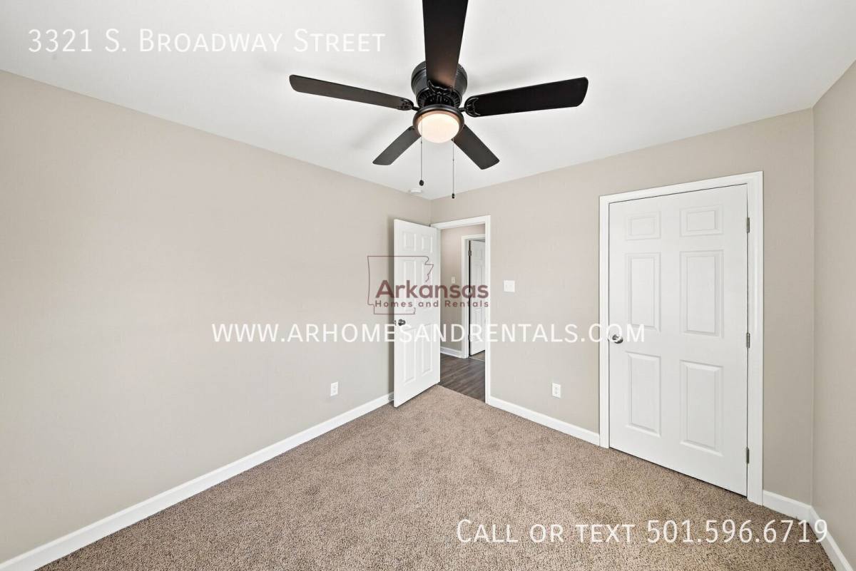 House for rent at 3321 S Broadway St, Little Rock, AR 72206