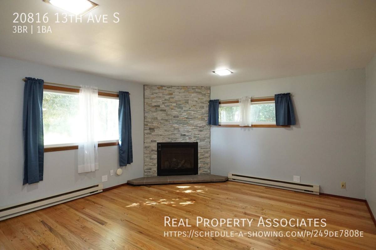 House for rent at 20816 13th Ave S, Seattle, WA 98198