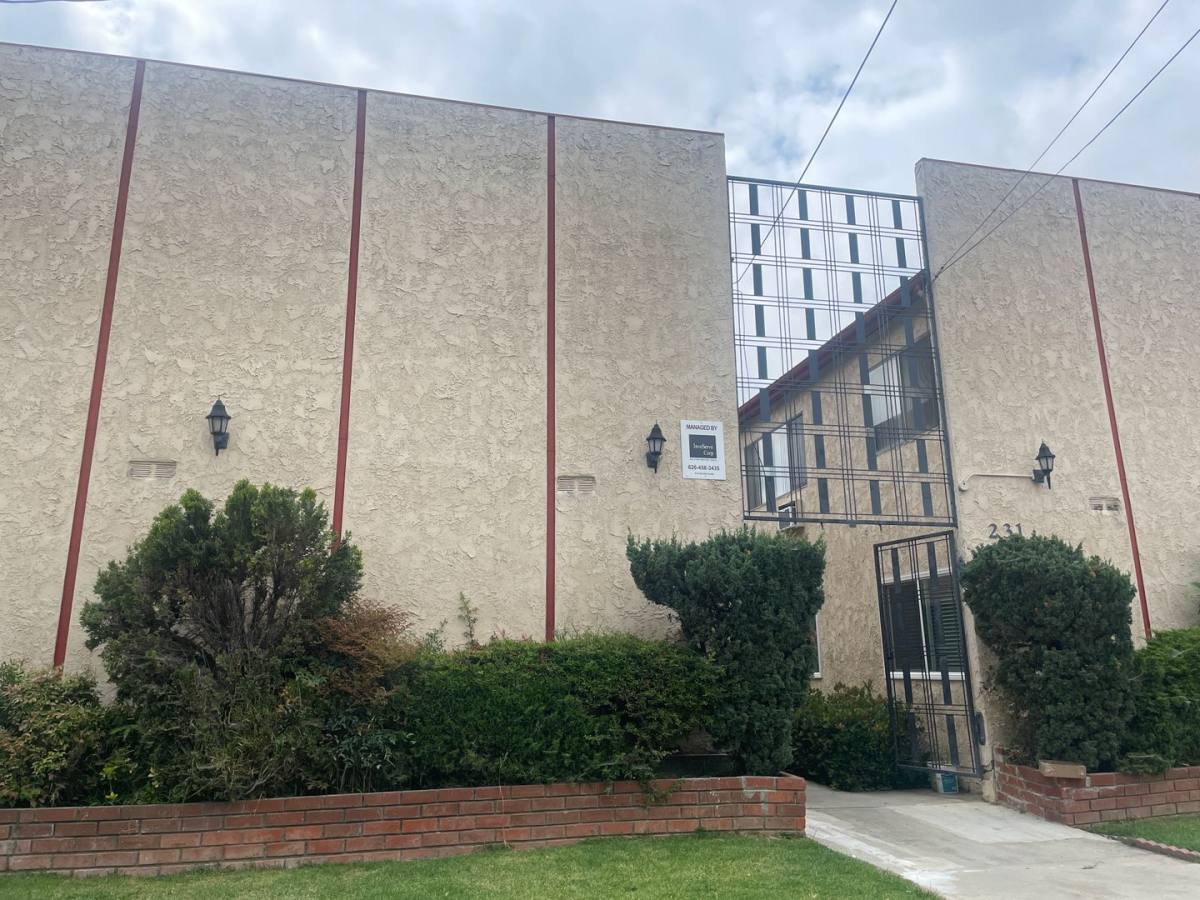 Apartment for rent at 231 S McPherrin Ave, Monterey Park, CA 91754