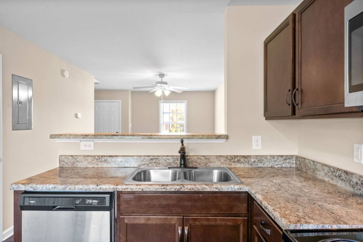 310 Rowand Court, Clarksville, TN 37042 - Apartment for Rent - Image 10