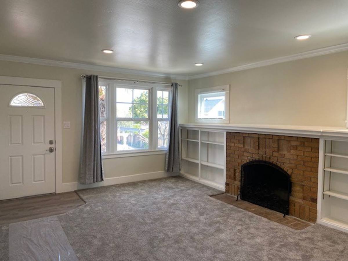 Apartment for rent at 122 Nueva Ave, Redwood City, CA 94061