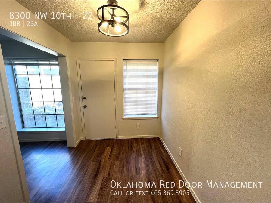 8300 NW 10th #22, Oklahoma City, OK 73127 - Townhouse for Rent - Image 4