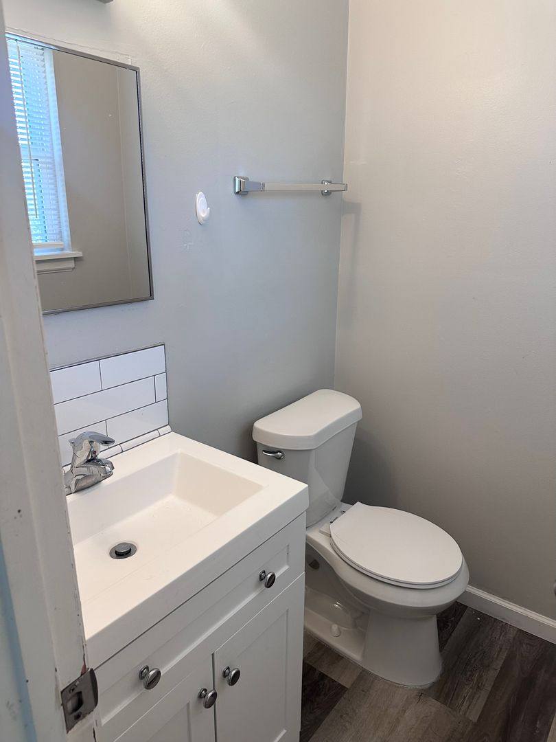 Apartment for rent at 1200 SW State Route 7 #B-302, Blue Springs, MO 64014