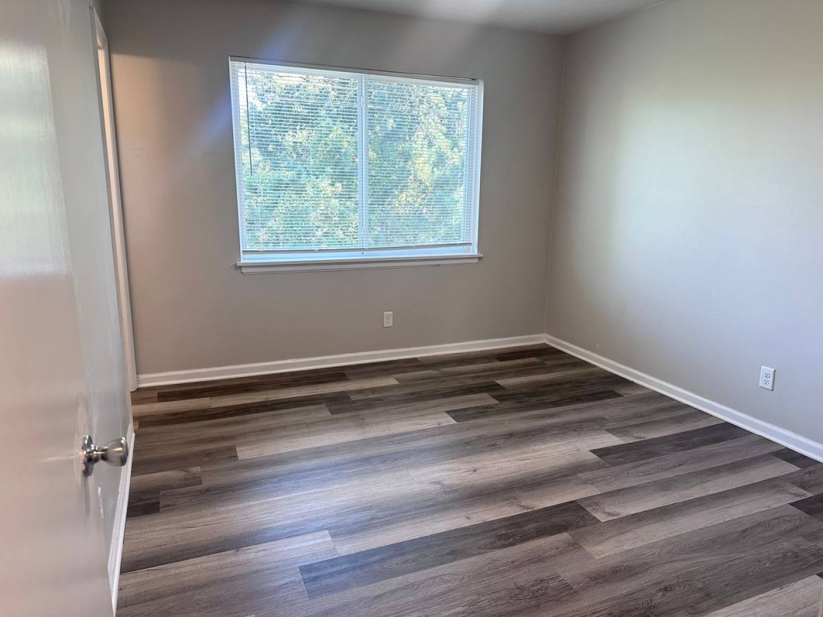Apartment for rent at 1200 SW State Route 7 #B-302, Blue Springs, MO 64014