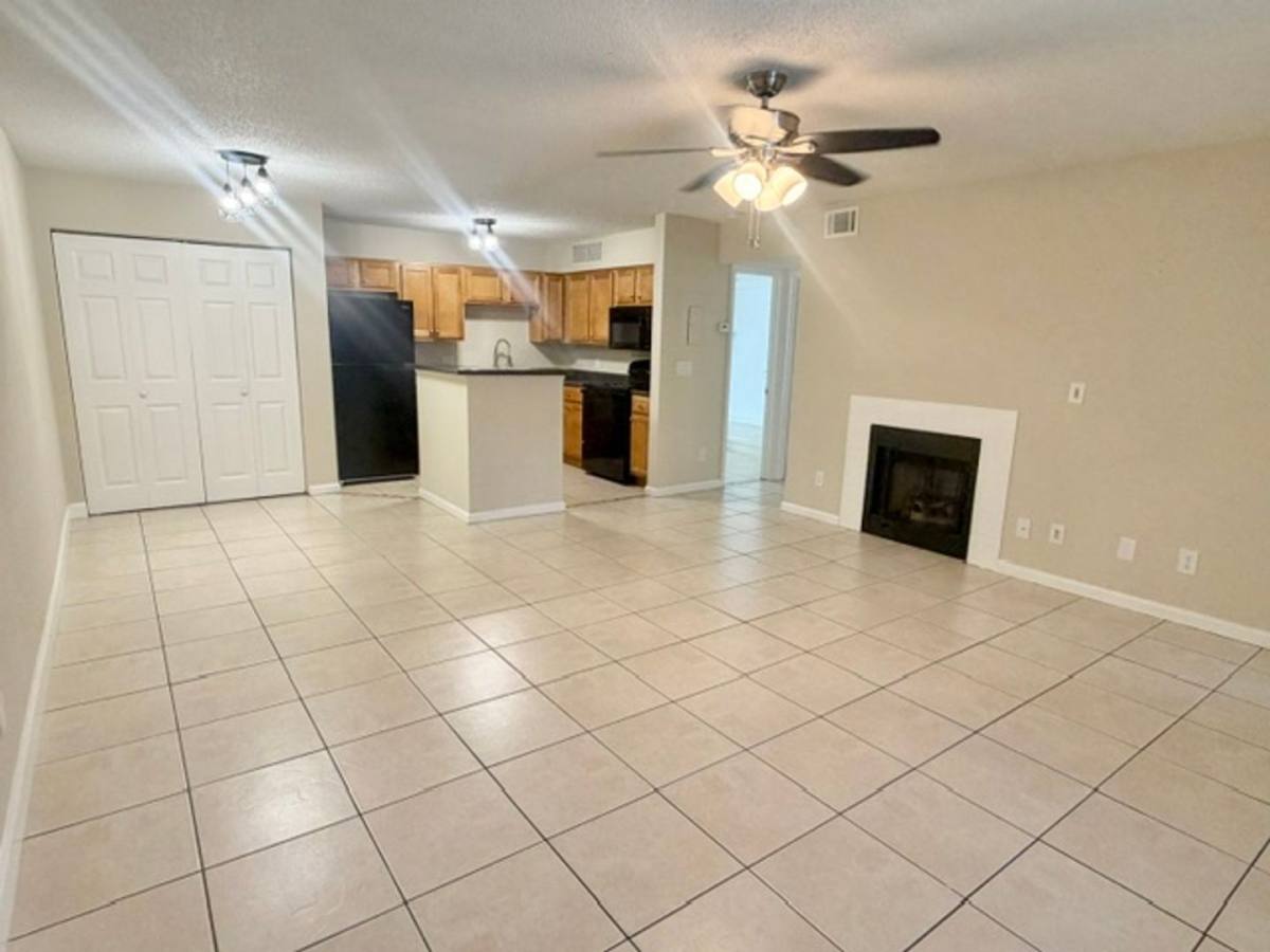 Condo for rent at 375 Lake Ontario Court, Altamonte Springs, FL 32701