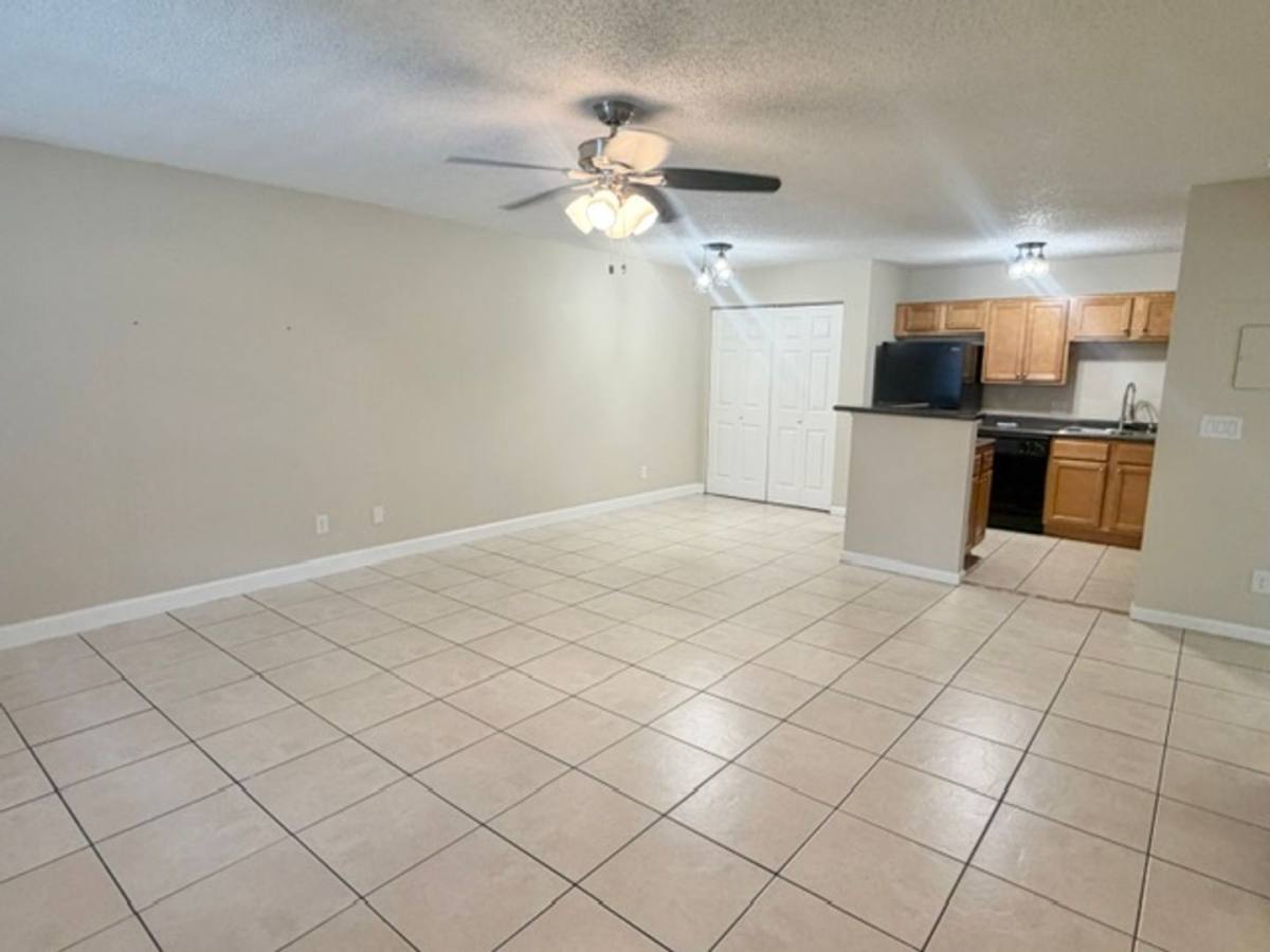 Condo for rent at 375 Lake Ontario Court, Altamonte Springs, FL 32701