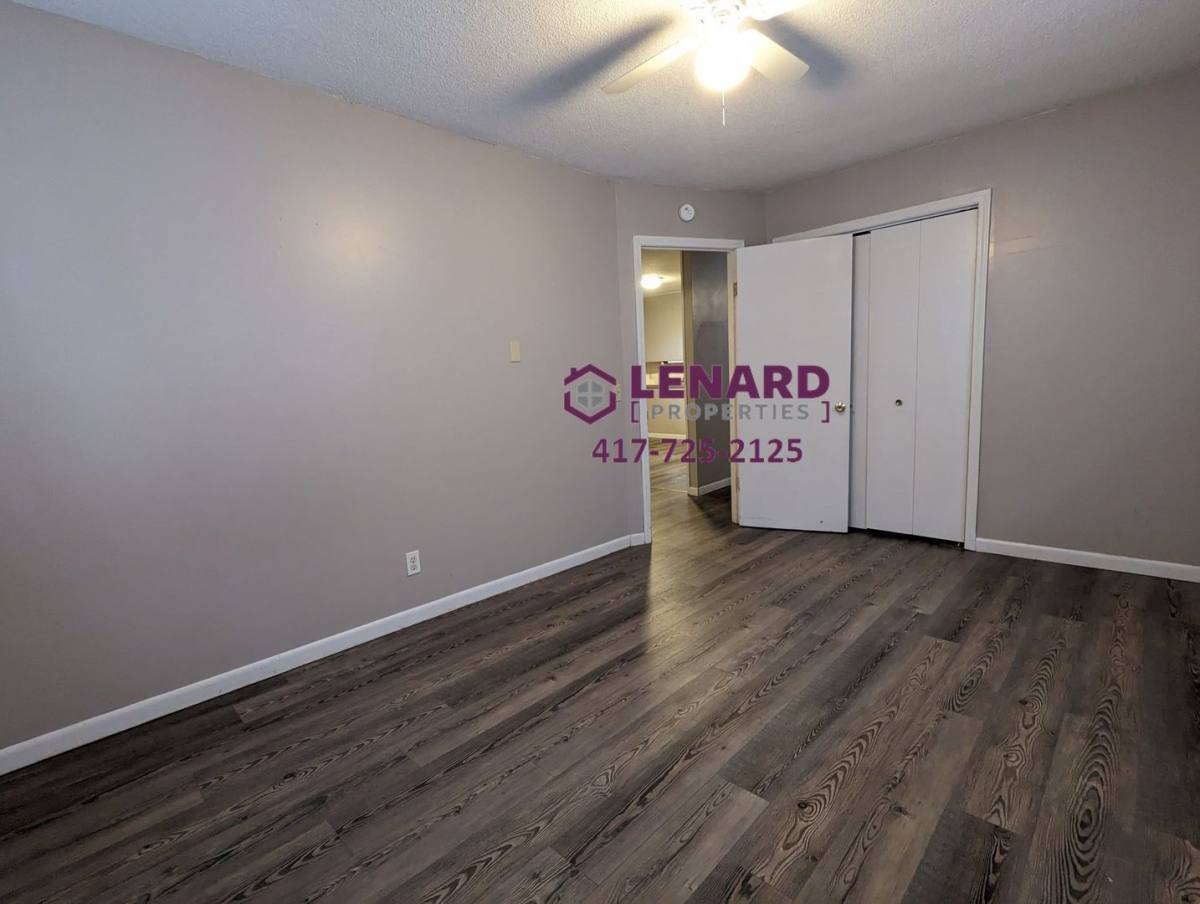 House for rent at 314 W Colgate St, Bolivar, MO 65613