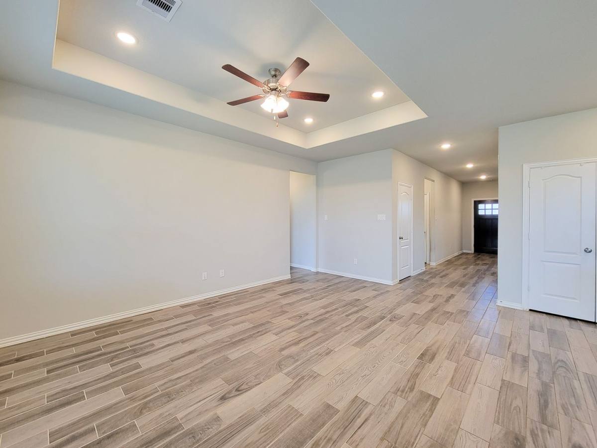 House for rent at 31419 Horseshoe Meadow Bend, Fulshear, TX 77441