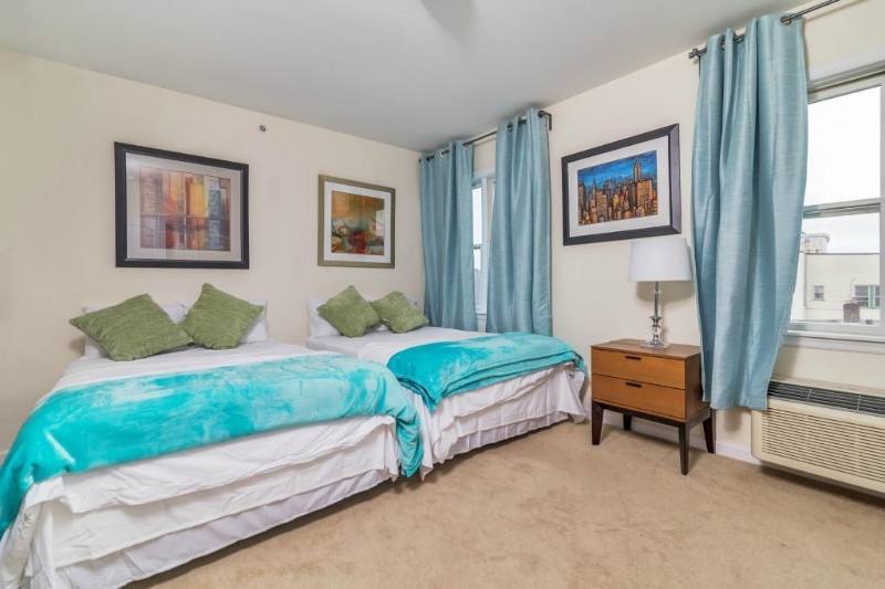Apartment for rent at 448 Palisade Ave, Cliffside Park, NJ 07010