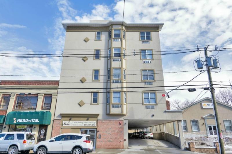 Apartment for rent at 448 Palisade Ave, Cliffside Park, NJ 07010