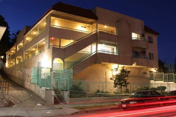 Apartment for rent at 5271 Huntington Dr N Ca #207, Los Angeles, CA 90032