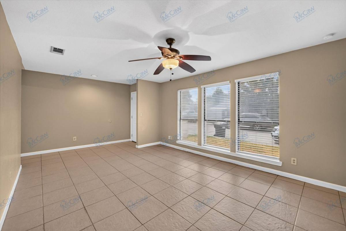 Apartment for rent at 1410 White Way, McKinney, TX 75069