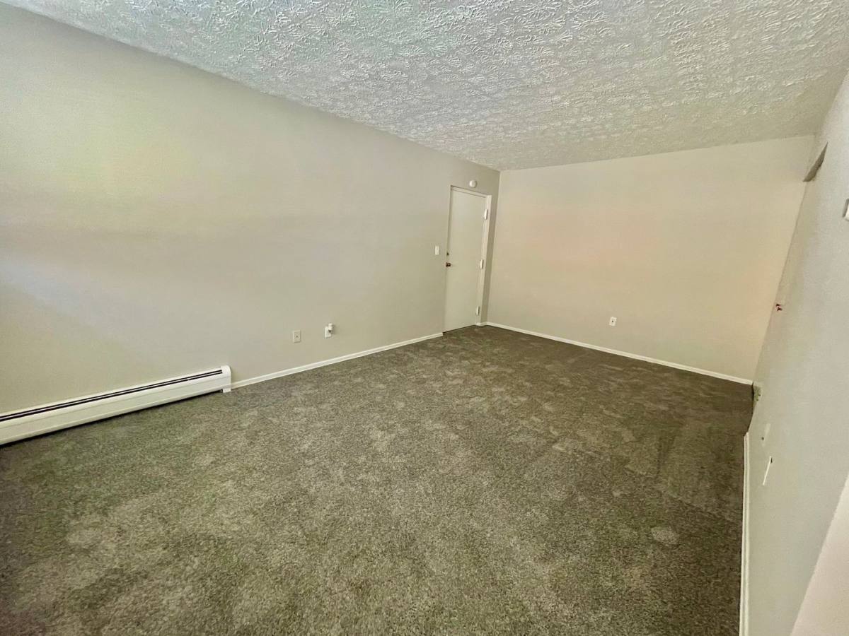Apartment for rent at 4126 W 8th St #7, Cincinnati, OH 45205