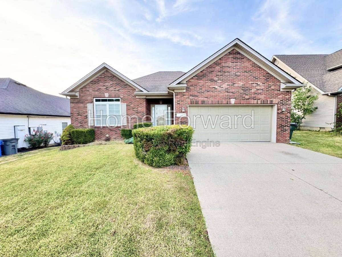 House for rent at 1717 Bettys Court, Lexington, KY 40505