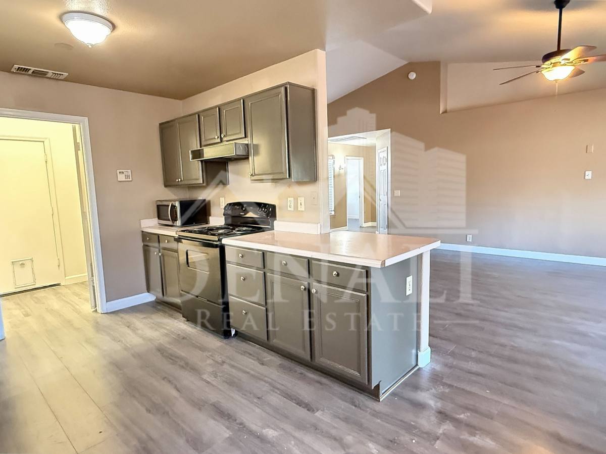 10225 W Windsor Blvd, Glendale, AZ 85307 - House for Rent - Image 19