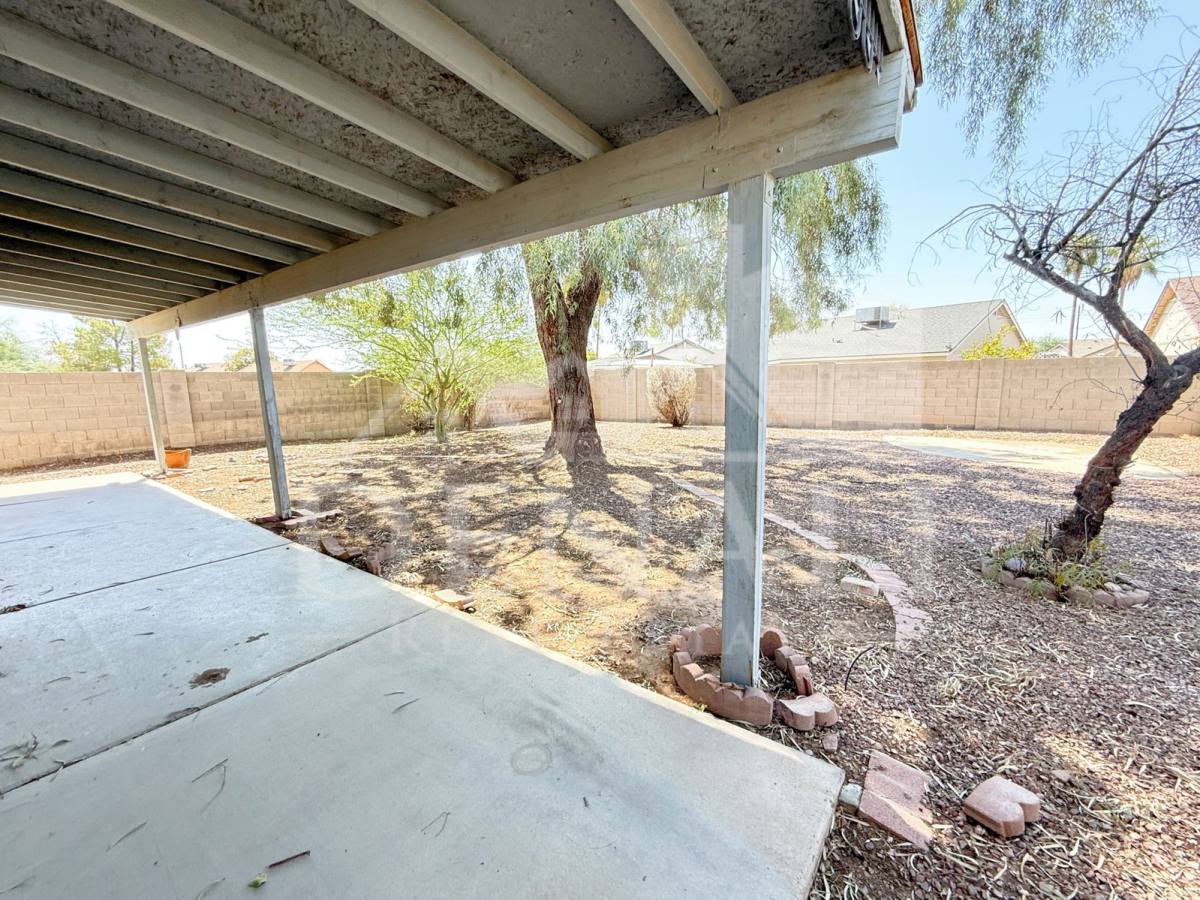 10225 W Windsor Blvd, Glendale, AZ 85307 - House for Rent - Image 13