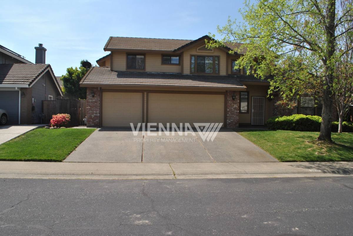 House for rent at 5325 Thunder Ridge Circle, Rocklin, CA 95765