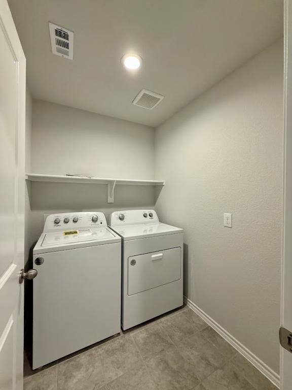 Townhouse for rent at 521 Bronze Circle W, Springtown, TX 76082