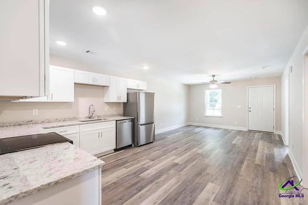 House for rent at 120 Northlake Dr #A, Warner Robins, GA 31093