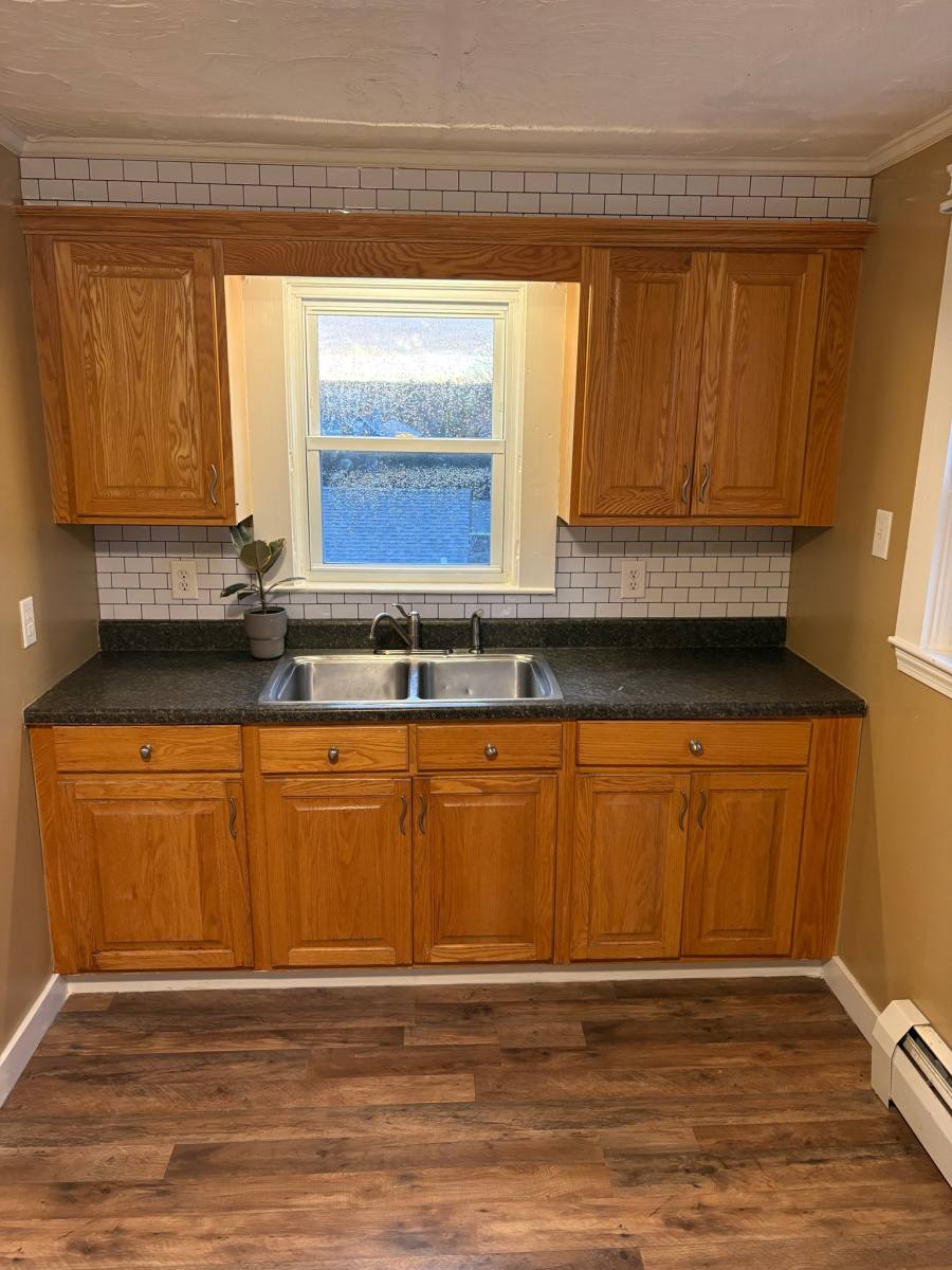 Apartment for rent at 29 Slocum St #2, Acushnet, MA 02743
