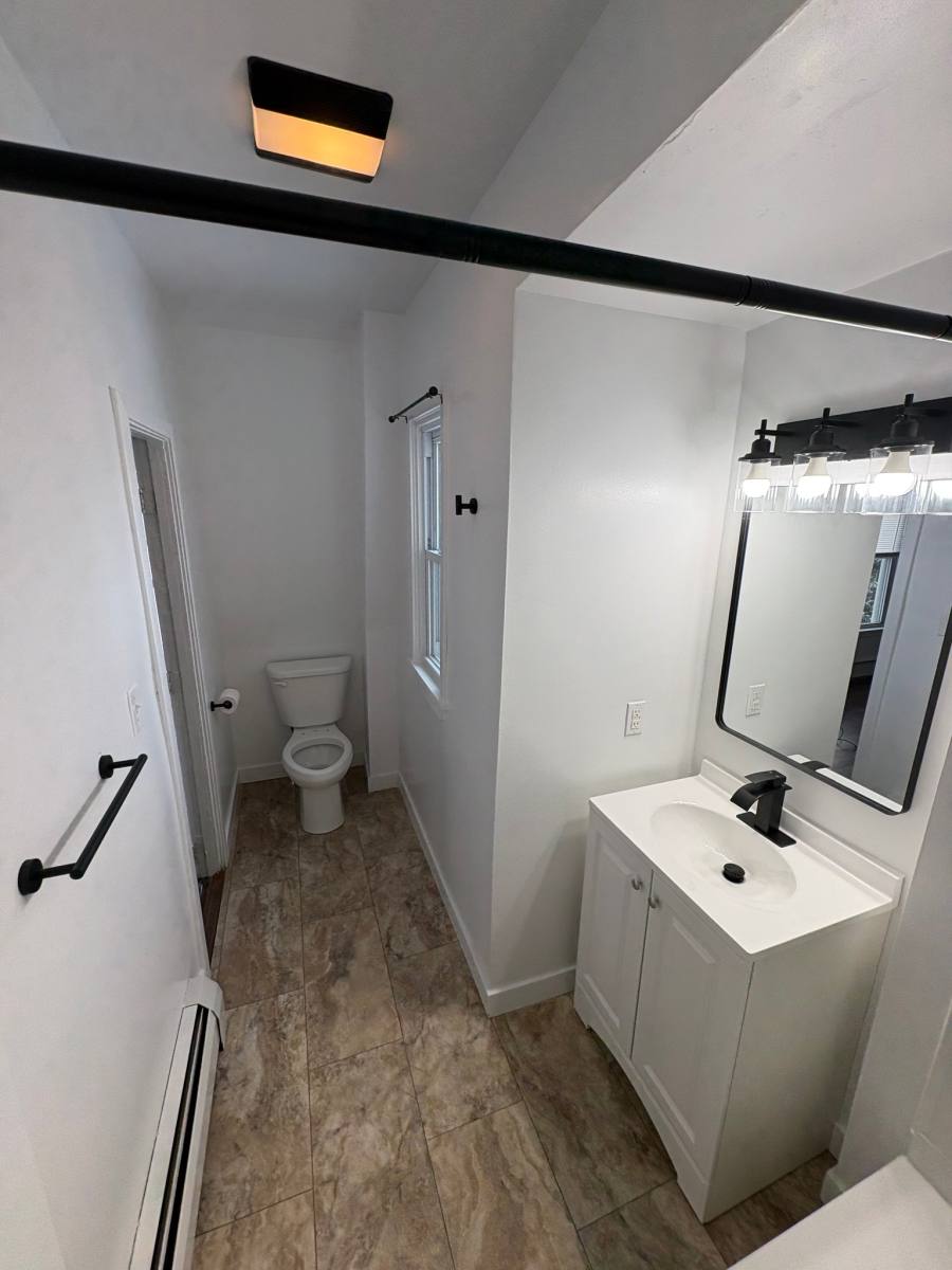 Apartment for rent at 29 Slocum St #2, Acushnet, MA 02743