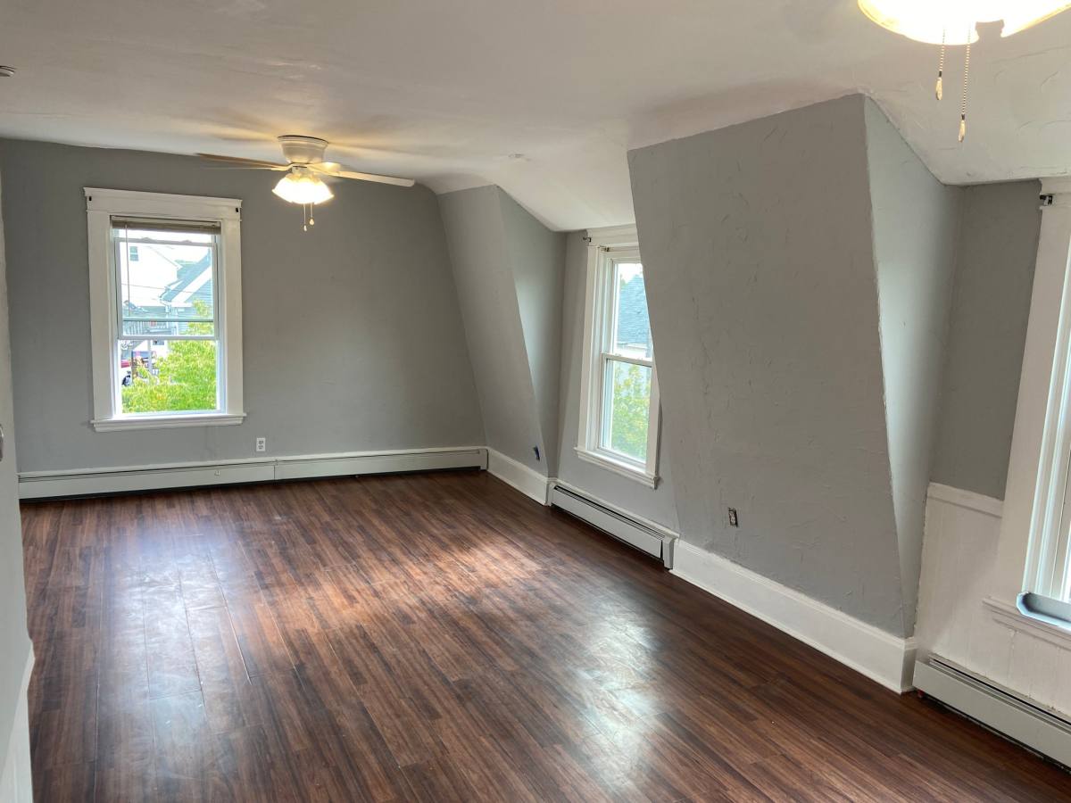 Apartment for rent at 29 Slocum St #2, Acushnet, MA 02743