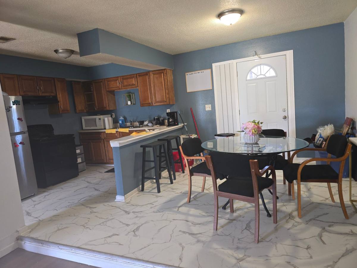 Apartment for rent at 6822 W Coronet Court #A, New Orleans, LA 70126